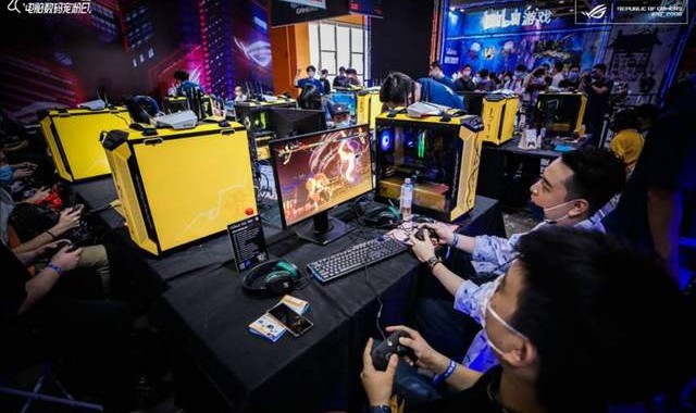  电竞装备全面革新，专业外设助力选手突破极限