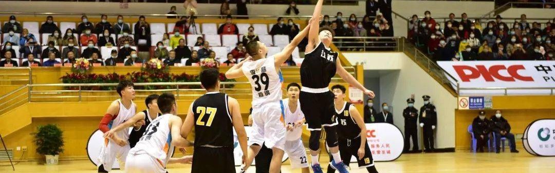  篮球装备市场火爆，球迷消费热情高涨