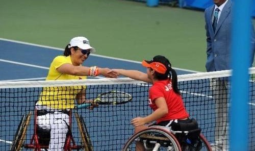  残疾运动员轮椅网球赛落幕，无障碍设施获好评