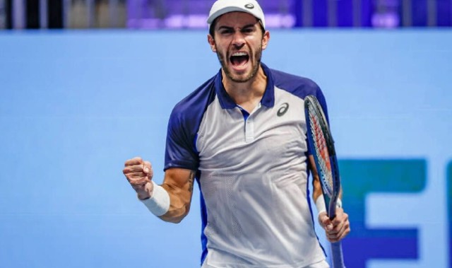  弗里茨挽救赛点，奥斯汀站逆转进决赛