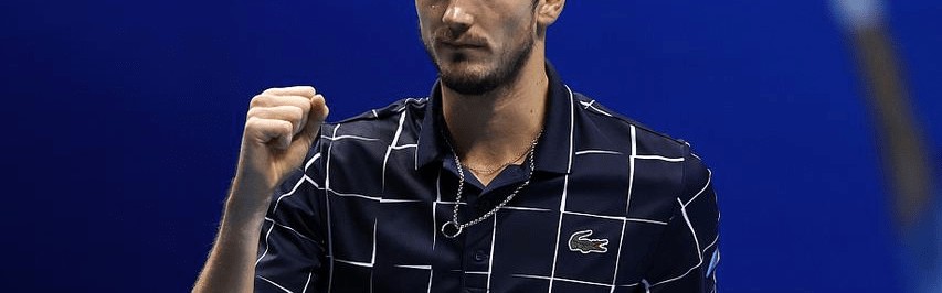  梅德韦杰夫强势登顶，ATP年终总决赛称王