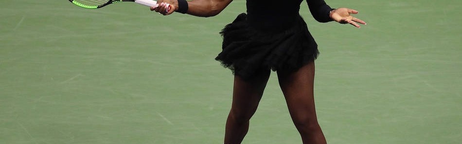  莱巴金娜发球上网战术制霸赛场