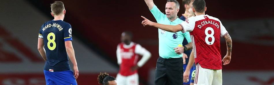  利物浦绝杀热刺登顶积分榜首