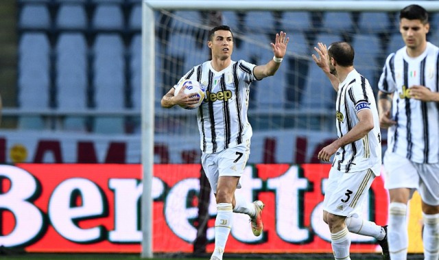  意甲榜首争夺白热化，尤文国米互不相让