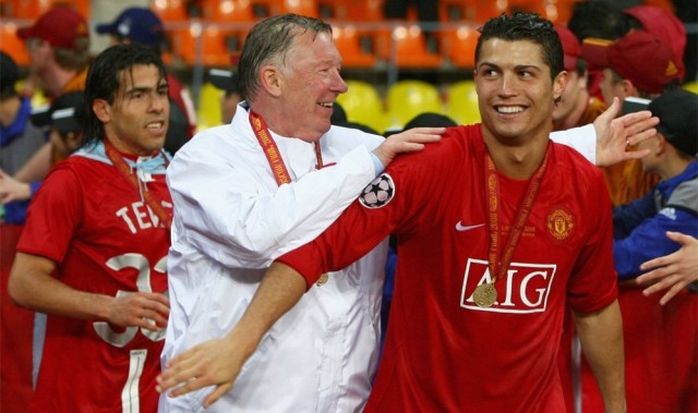  都灵稳扎稳打，客场收获宝贵一分  