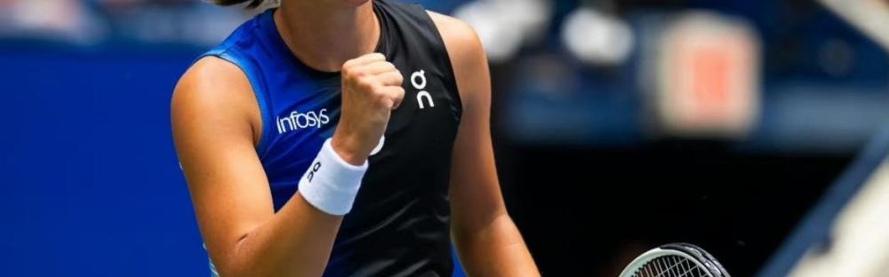  发球测速仪刷新纪录，萨弗林卡轰出二百一十公里极速  