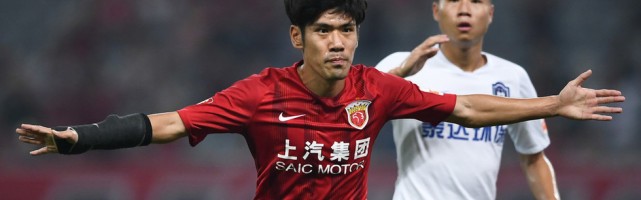  中超首轮激战正酣，多场对决上演进球盛宴