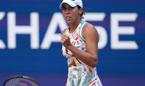  女子网坛新生代崛起，高芙与萨巴伦卡会师半决赛  