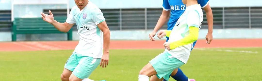  足球城德比万人空巷，城市荣耀在此一战