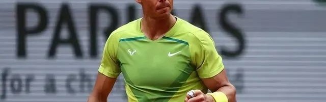  雨中激战考验意志，德约险胜晋级决赛