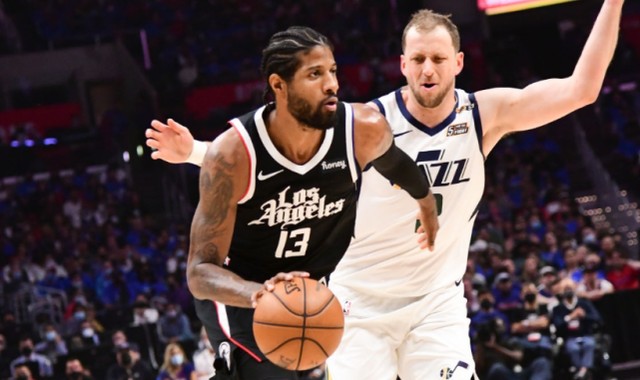  英超黑马逆袭击败传统劲旅