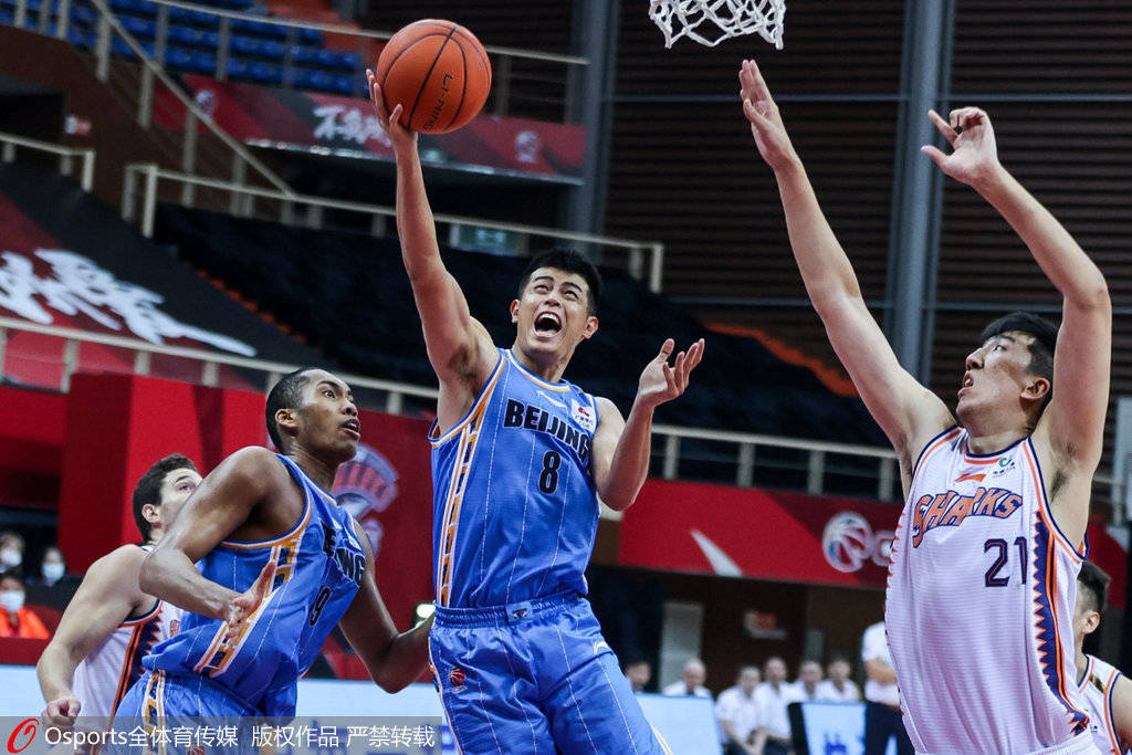  布伦森末节发威尼克斯逆转活塞