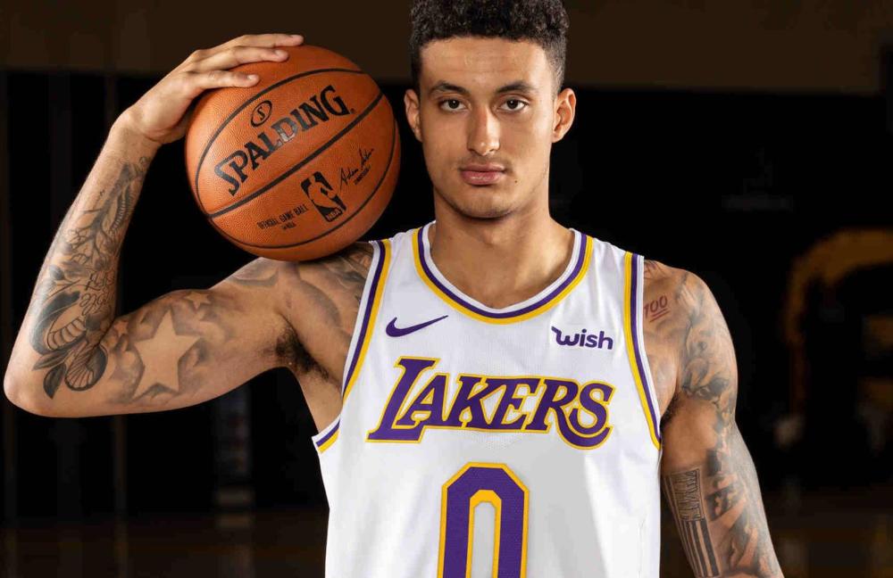  巴特勒强硬表现热火客场掀翻雄鹿