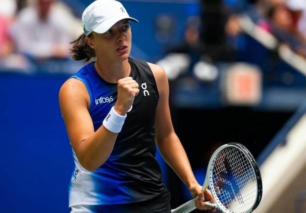  发球测速仪刷新纪录，萨弗林卡轰出二百一十公里极速  